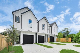 Building Photo - 5029 Broom St