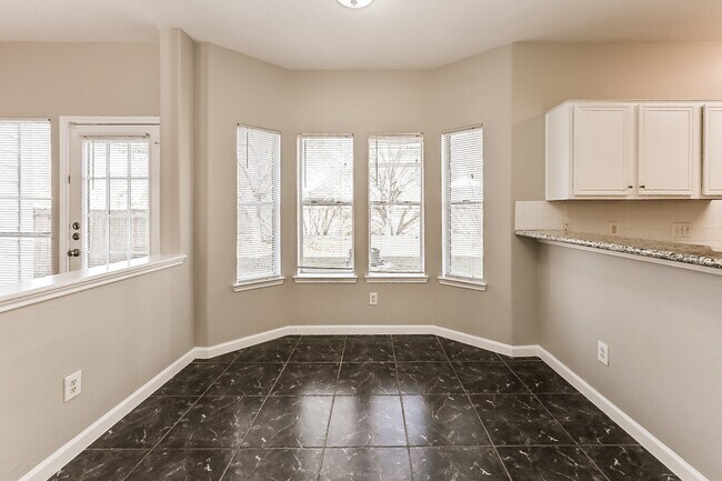 Building Photo - 3117 Bay Creek Dr