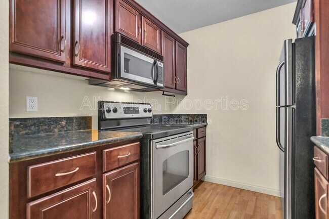 Building Photo - 5252 Orange Ave