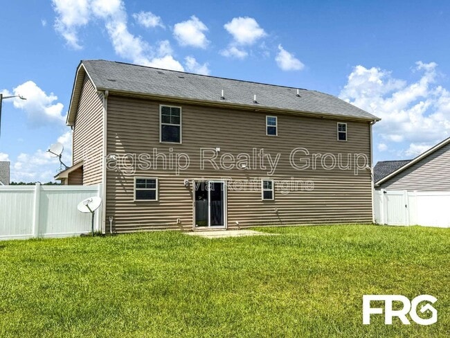 Building Photo - 1217 Teakwood Dr