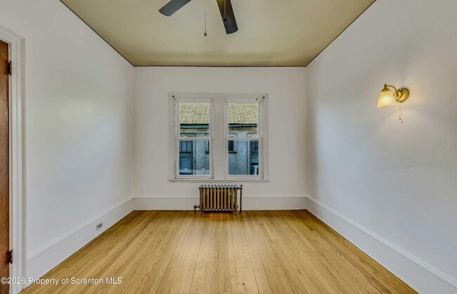 Building Photo - 1814 Olive St