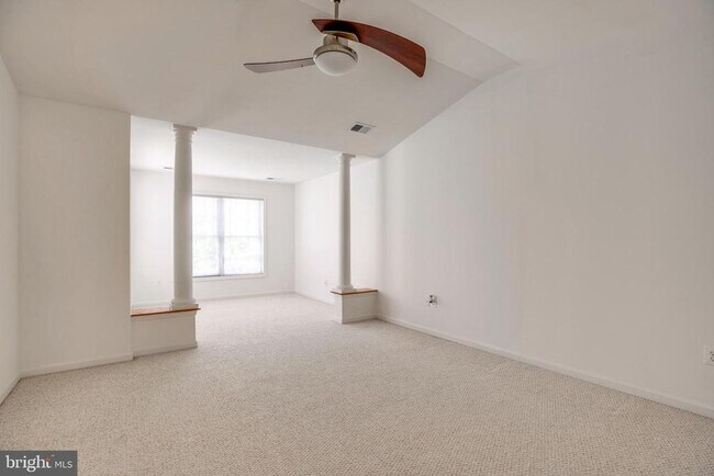 Building Photo - 5214 Prairie Willow Ln