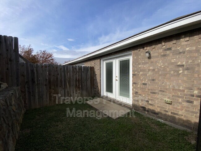 Building Photo - 1709 Novella Ct