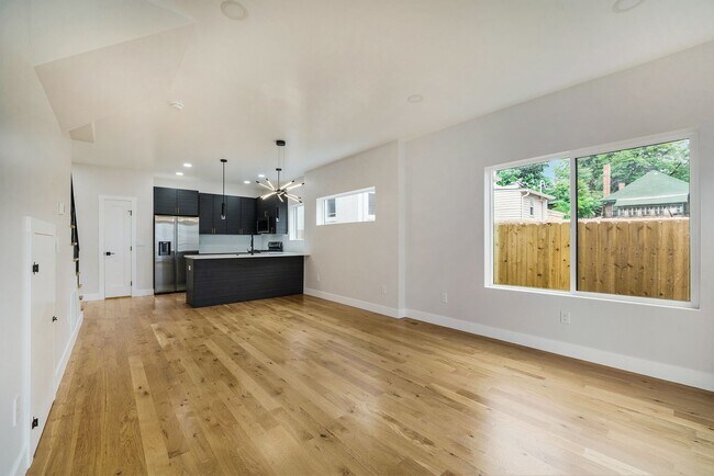 Building Photo - Back Duplex in Denver's Jefferson Park Neighborhood