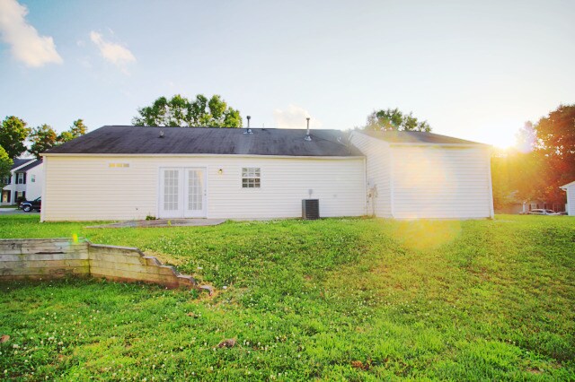 Building Photo - Cozy 3 Bed, 2 Bath Home in Ridgewood!