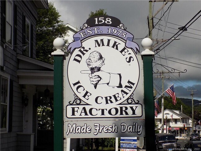 Building Photo - 168 Greenwood Ave