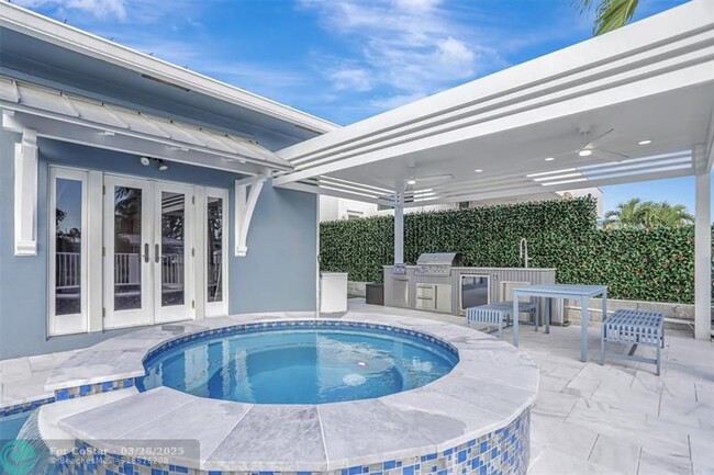 Building Photo - 1304 Mandarin Isle