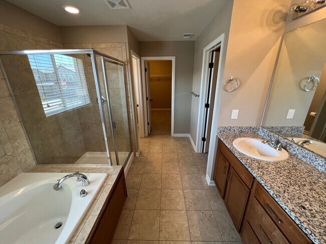 Building Photo - Spacious Corner-Lot Gem in South Denver Metro