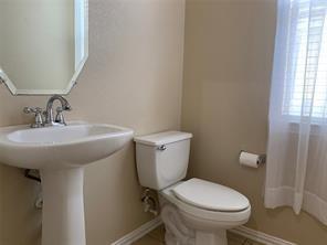 Building Photo - 9113 Hope Dr
