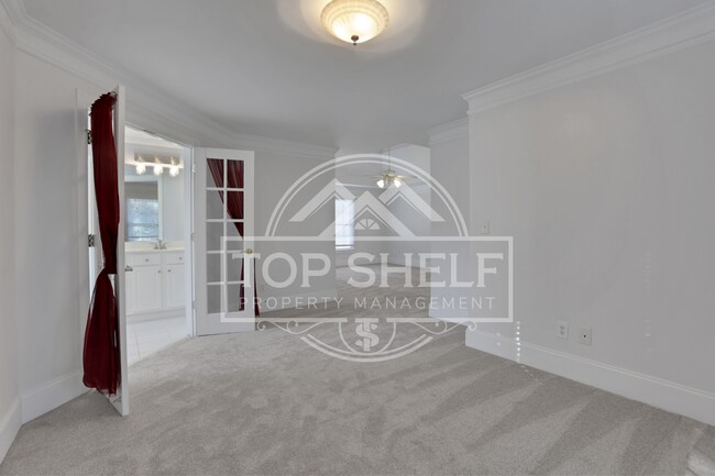 Building Photo - 127 Tara Blvd