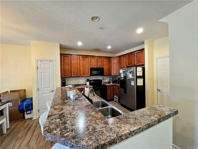 Building Photo - 809 Fairgate Drive