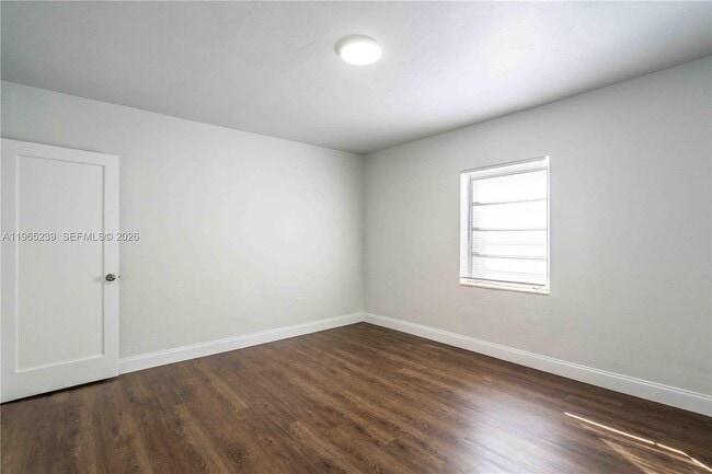 Building Photo - 439 NE 82nd St