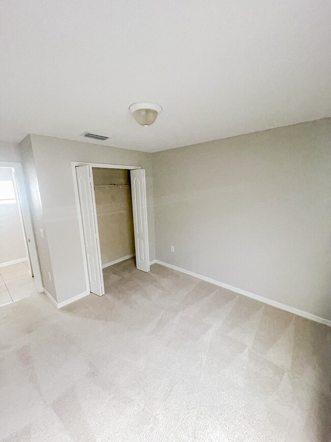 Building Photo - 3872 Shimmering Oaks Dr