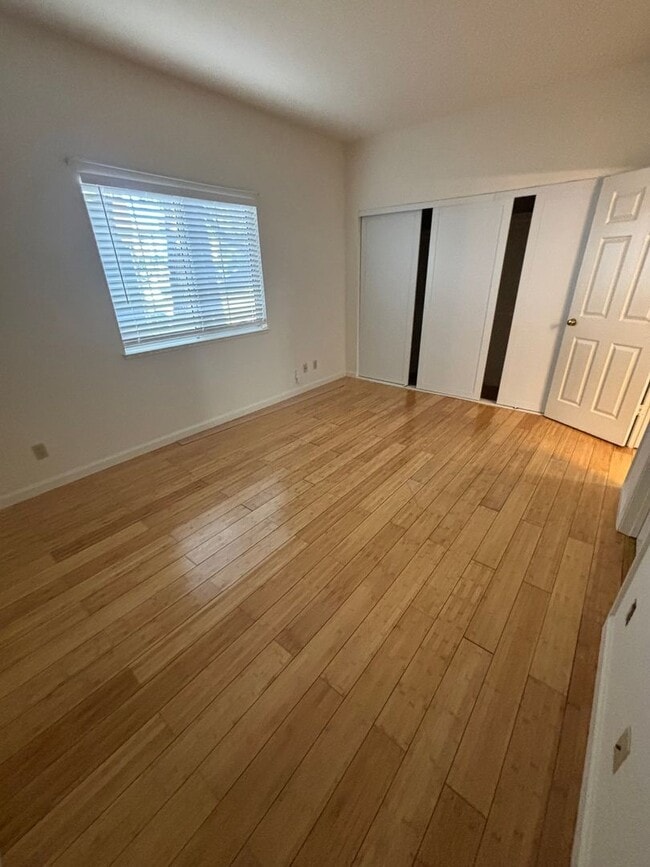 Building Photo - 3501 Richmond Blvd