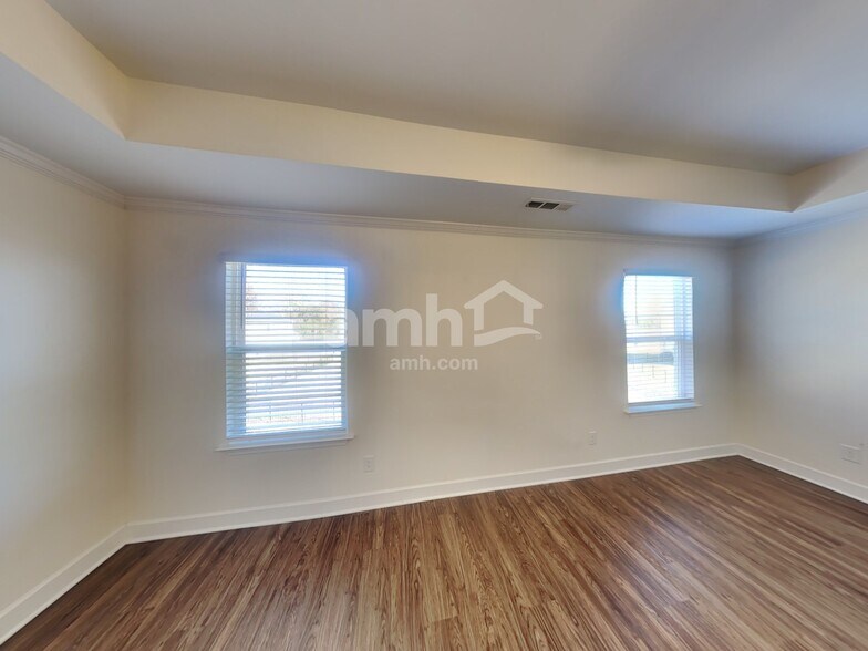 Building Photo - 4804 Horatio Ct