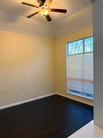Building Photo - 608 Herefordshire Ln