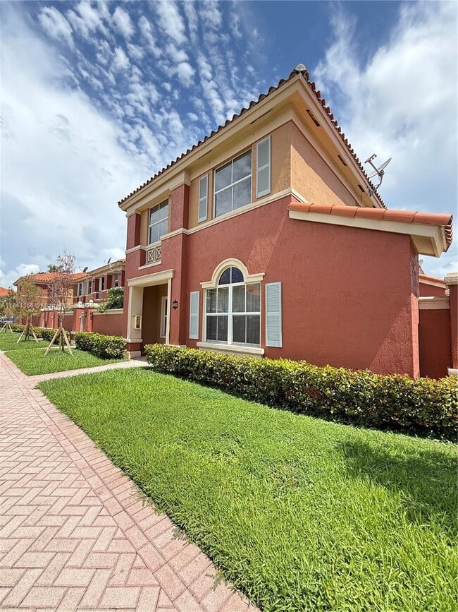 Building Photo - 6103 NW 116 Pl