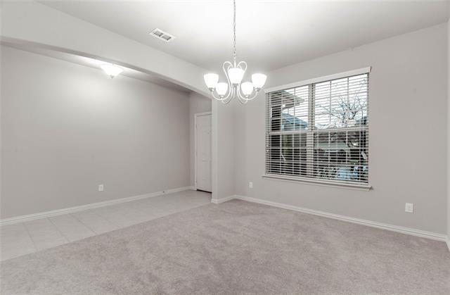 Building Photo - 908 Silver Moon Dr