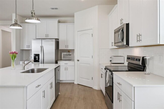 Building Photo - 11876 SHINE VIEW Ln