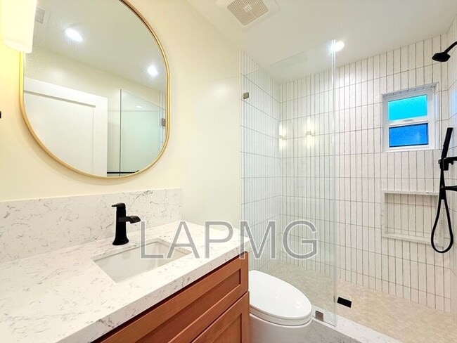 Building Photo - 4762 Charters Ave