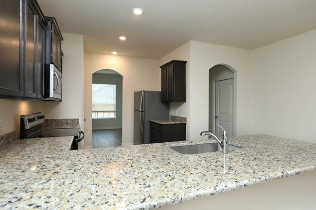 Building Photo - 25410 Glacier Lake Dr