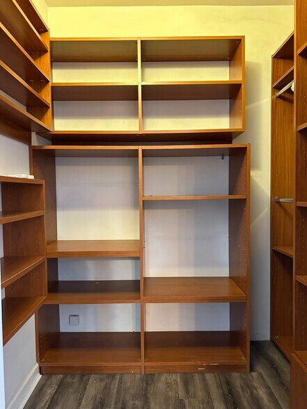 Oversized interior closet - 8268 Waring Ave