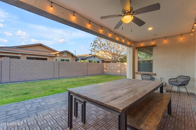 Building Photo - 3938 E Ficus Way