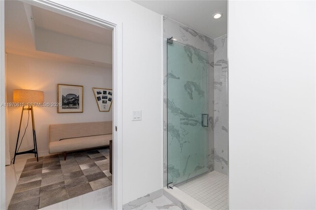 Building Photo - 851 NE 1st Ave