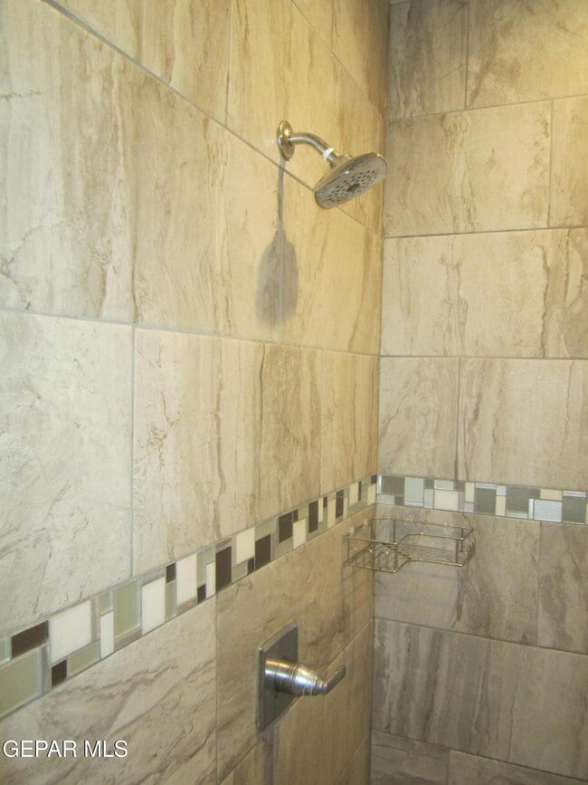 Building Photo - 323 Malta St