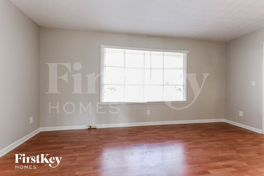 Building Photo - 1459 Ridgeland Ct SW
