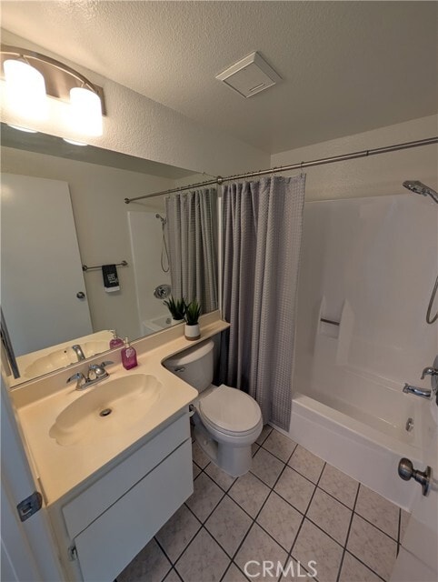 Building Photo - 2620 Huntington Dr