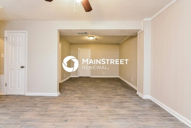 Building Photo - 4 Bedroom Pet-Friendly Home in Morrow, GA ...