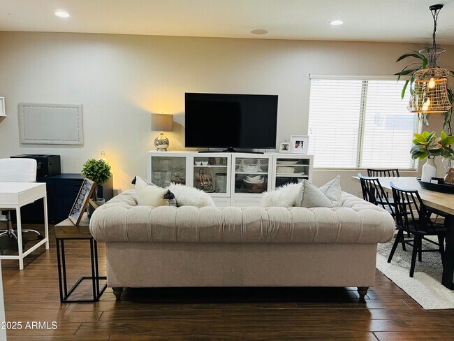 Building Photo - 11411 E Sebring Cir