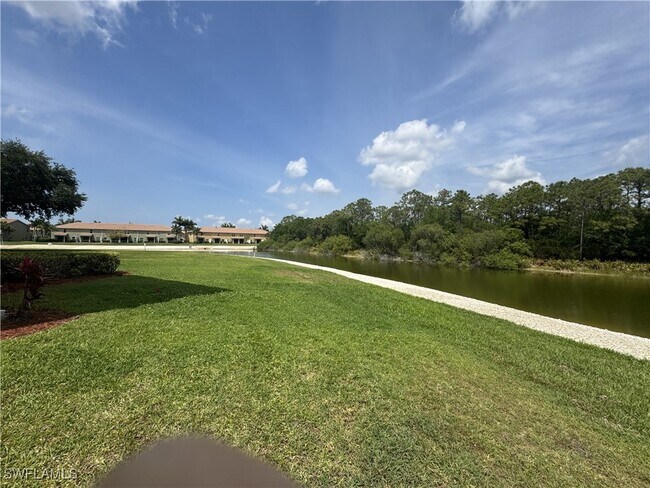 Building Photo - 11530 Villa Grand