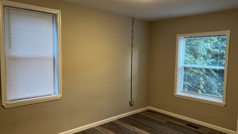 Building Photo - 993 Cleveland Ave