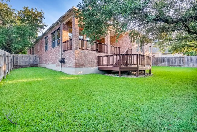 Building Photo - 2606 Mingus Dr