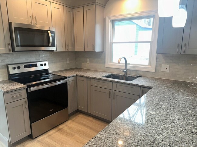 Building Photo - 3983 Old Crompond Rd