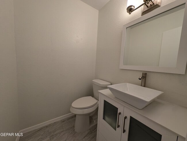 Building Photo - 3149 Crazy Horse Dr