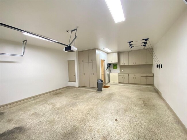 Building Photo - 7424 Jaborandi Dr