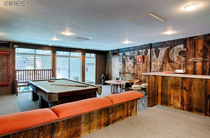 Billiards - 2227 Canyon Blvd