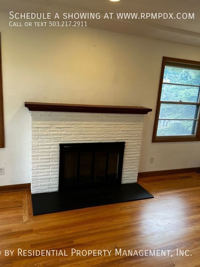 Building Photo - 4434 SW Valona Way