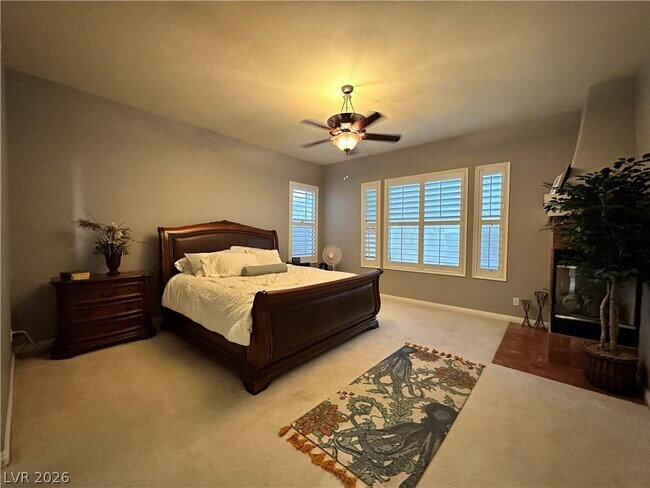 Building Photo - 1211 Martini Dr