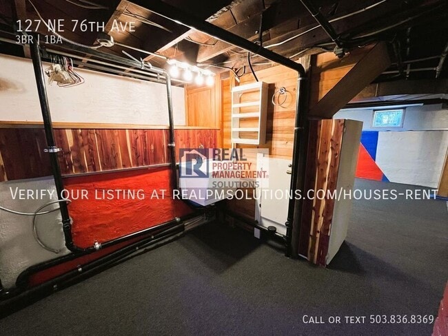 Building Photo - 127 NE 76th Ave