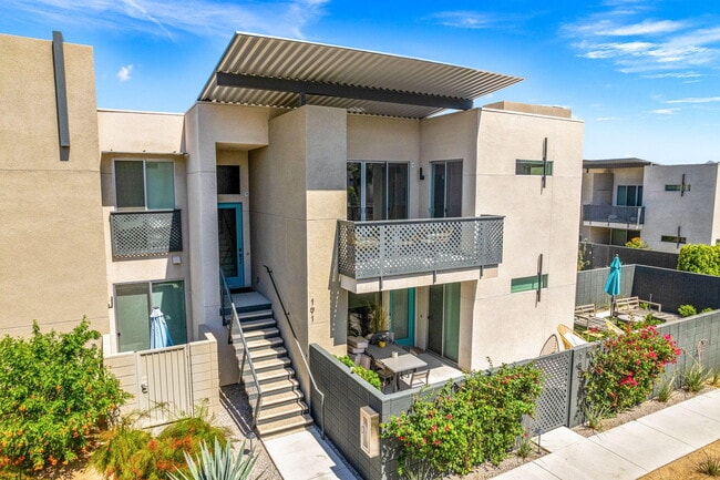 Building Photo - 191 The Riv