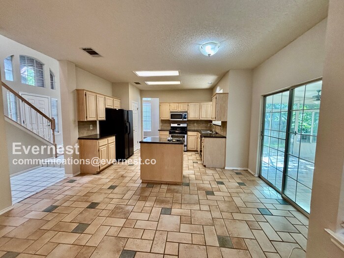 Primary Photo - 2303 Mockingbird Dr