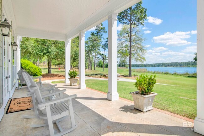 Building Photo - 32491 Water View Dr E
