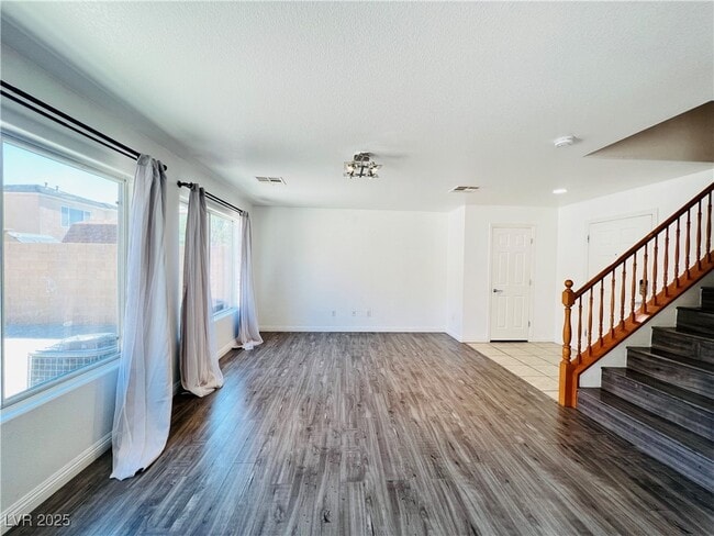 Building Photo - 9110 Iron Cactus Ave