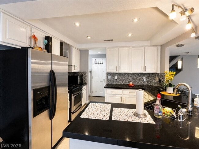 Building Photo - 9706 Powell Plateau Ct