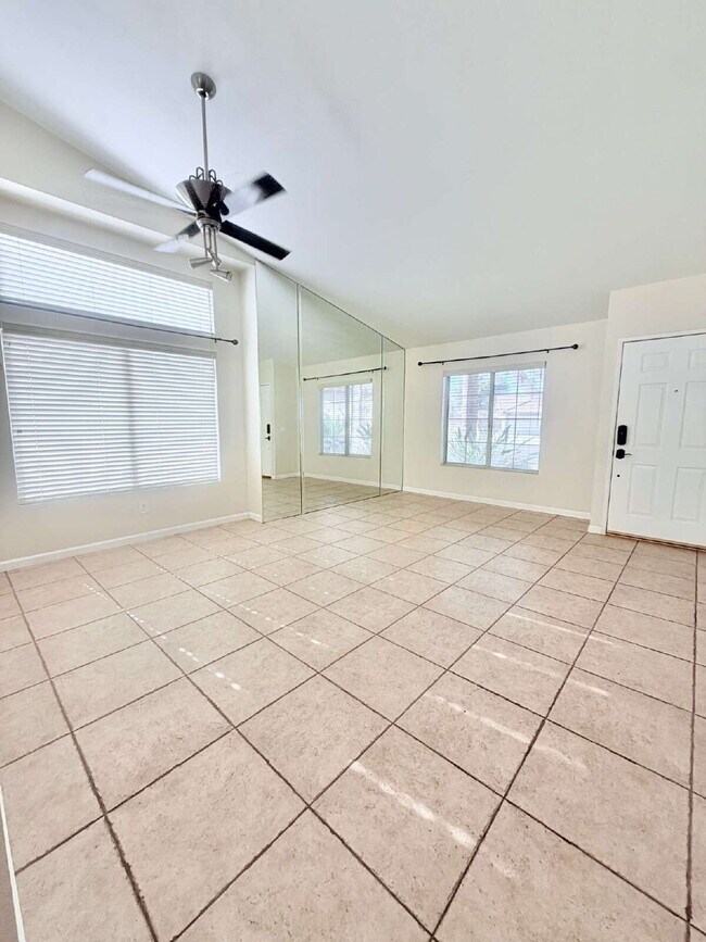 Building Photo - 3-Bedroom Home, Large backyard Move-in by Aug 1st for $500 Move-in Discount!