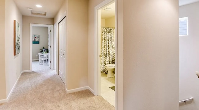 Building Photo - Beautiful Camas Home with Spacious Layout & Convenient Location!